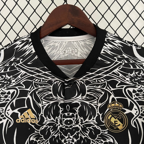23/24 REAL MADRID GOUDEN SLANG