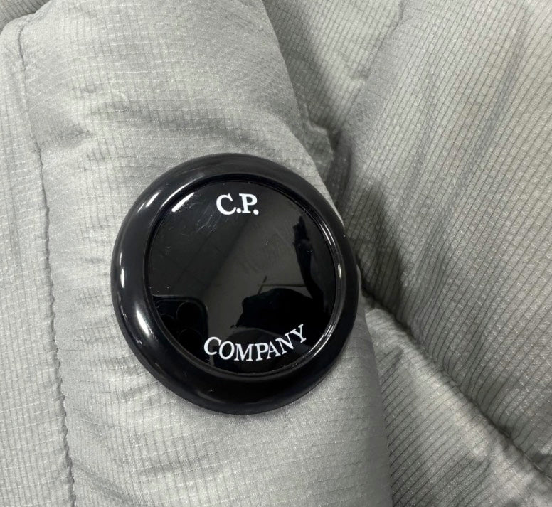 CP COMPANY SWEATER