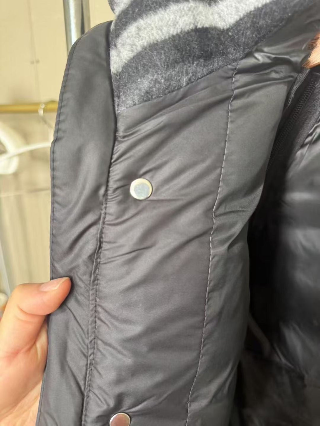BURBERRY PUFFER JACKET