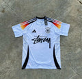 STUSSY X "GERMANY" SWEATER - WHITE