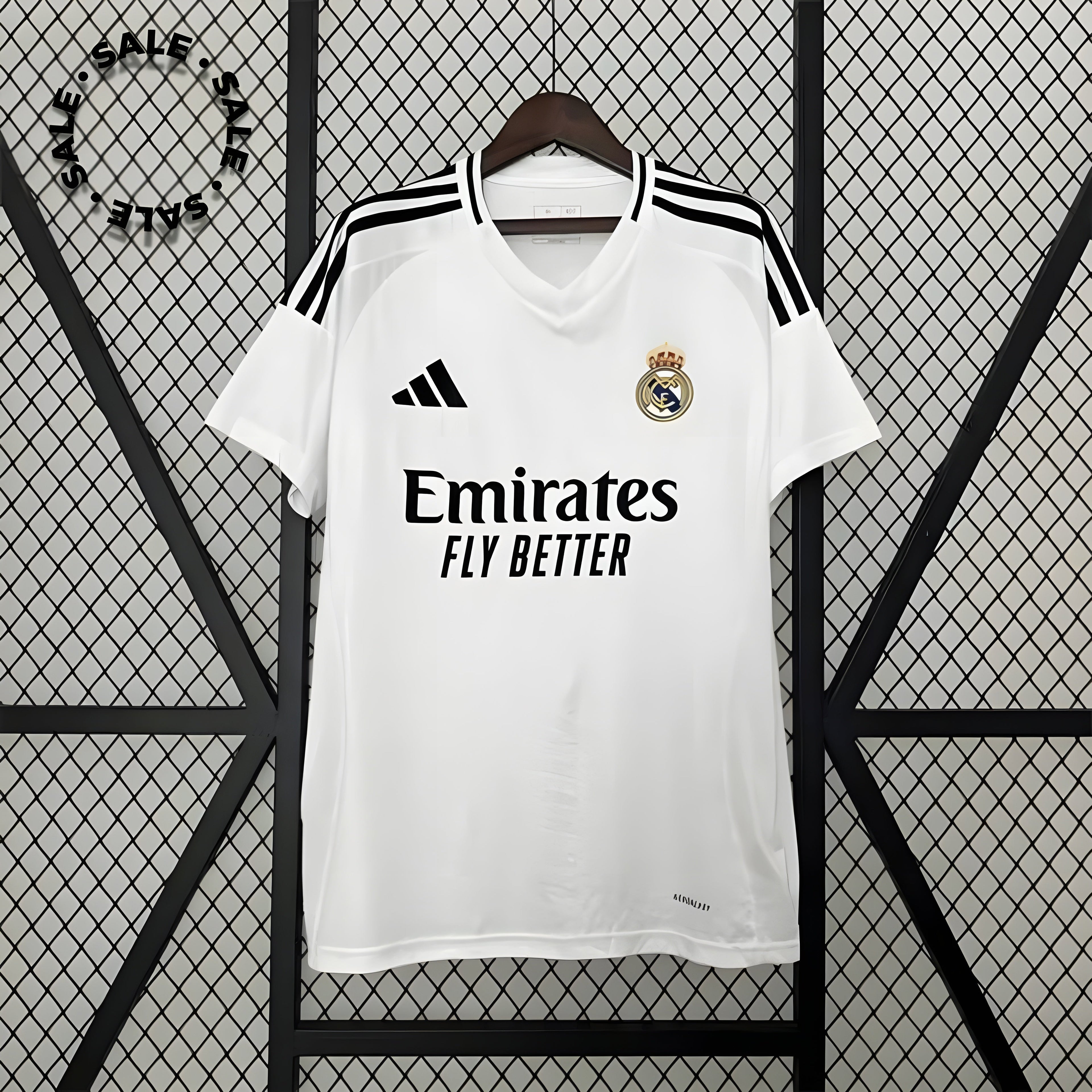 24/25 REAL MADRID HOME KIT I  75% OFF!