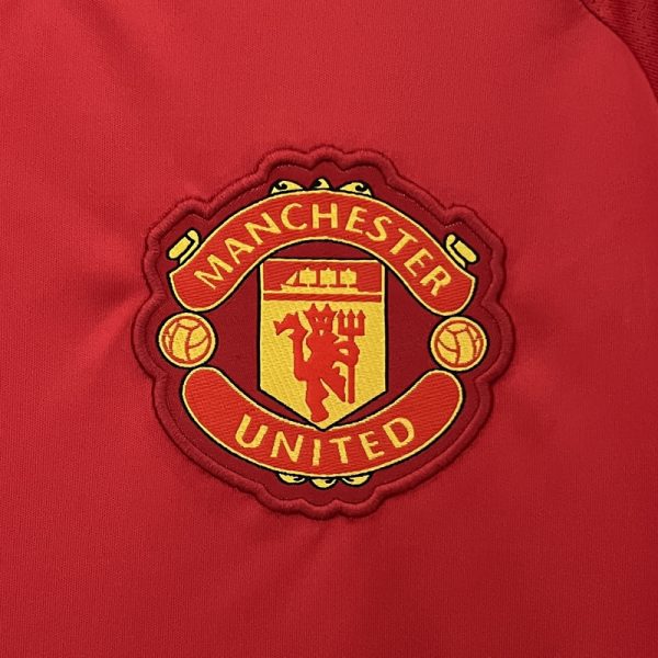 MANCHESTER UNITED 2024/25 SHIRT I 50% OFF!