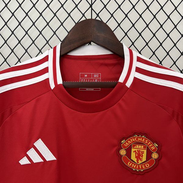 MANCHESTER UNITED 2024/25 SHIRT I 50% OFF!