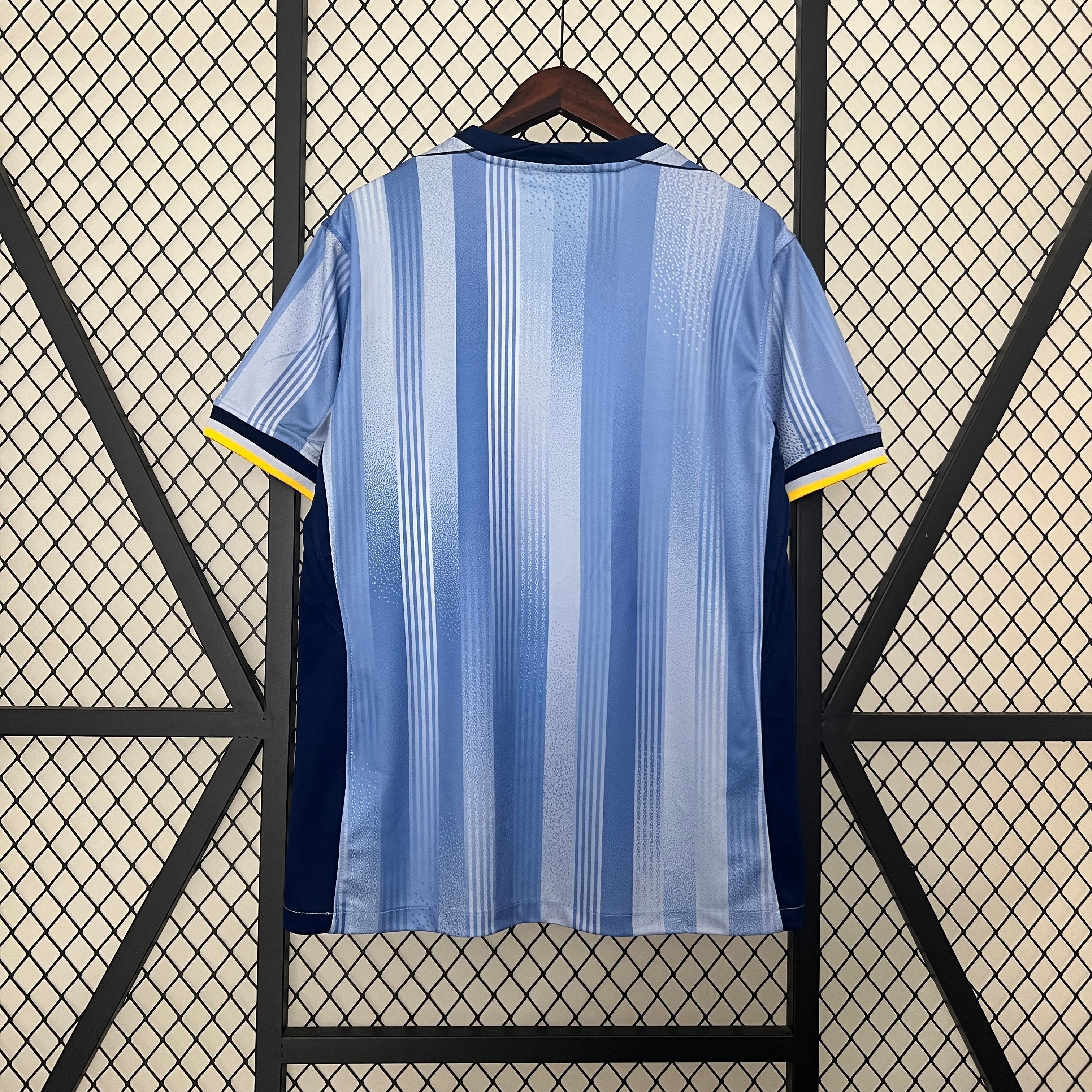 TOTTENHAM HOTSPUR FC 2024/25 SHIRT I 50% OFF!