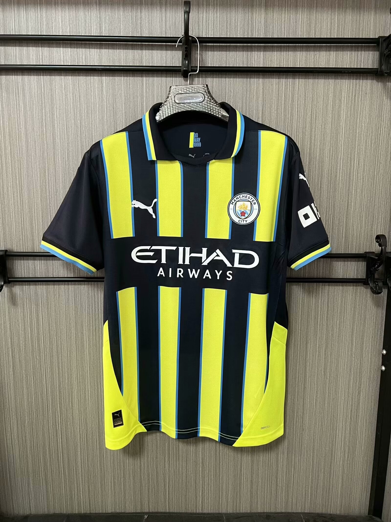 MANCHESTER CITY 2024/25 SHIRT I 50% OFF!